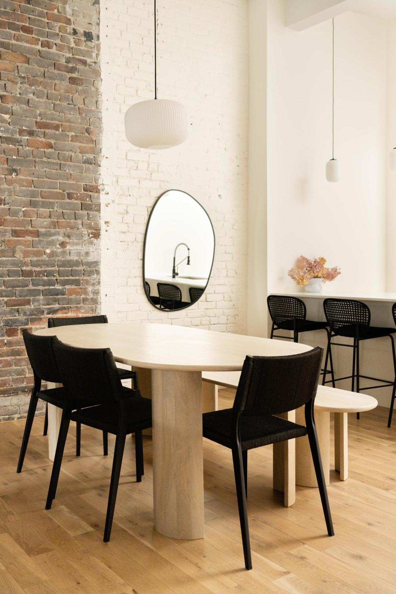 Maison Place Jacques-Cartier By Luxury In Transit Montreal Exterior foto