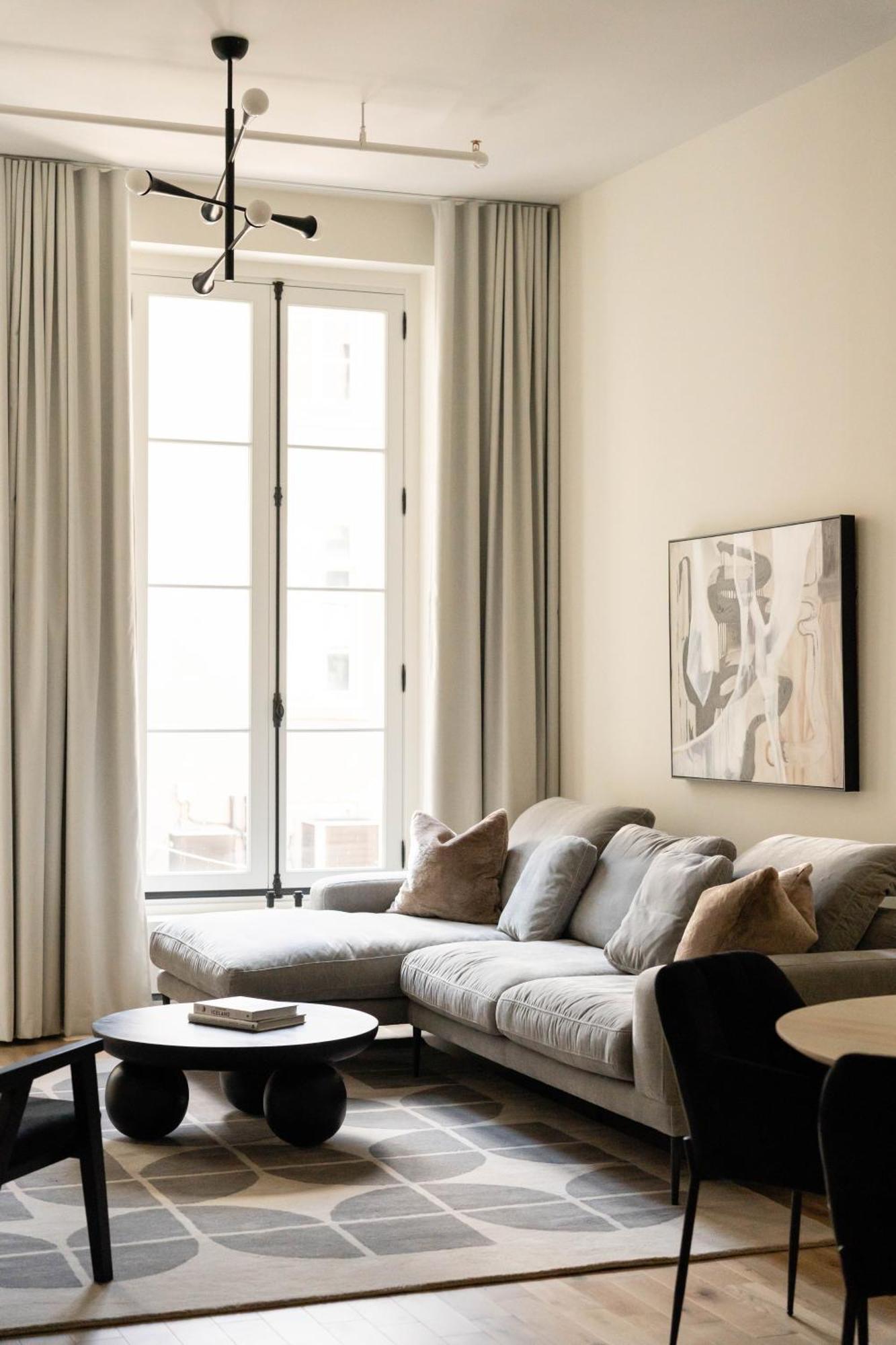 Maison Place Jacques-Cartier By Luxury In Transit Montreal Exterior foto